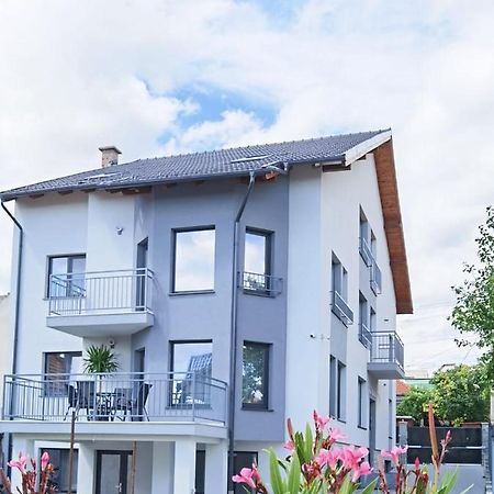 Silver Eden Apartments 클루지나포카 외부 사진